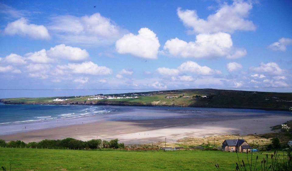 Cwm Connell Coastal Cottages Moylgrove Extérieur photo